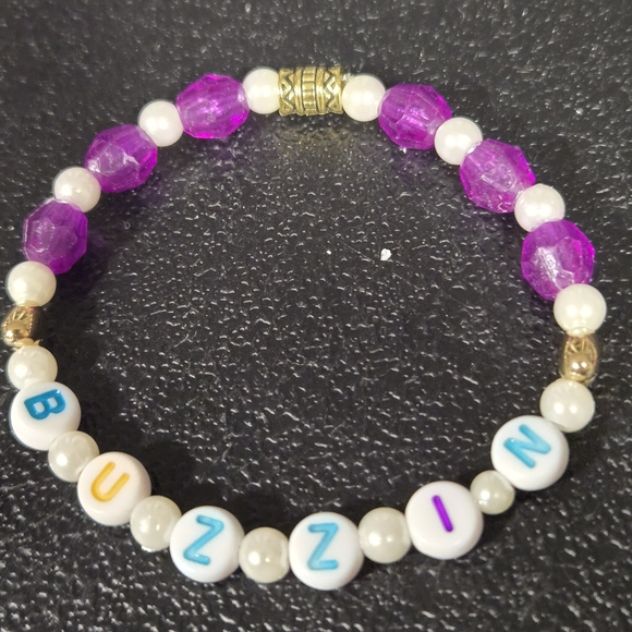 Buzzin Kids Beaded Bracelet - Purple and Gold - Picture 2 of 7
